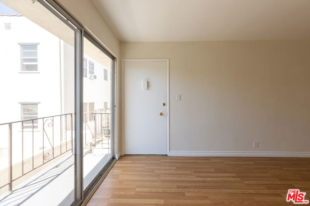 1338 14th Street - Photo 2