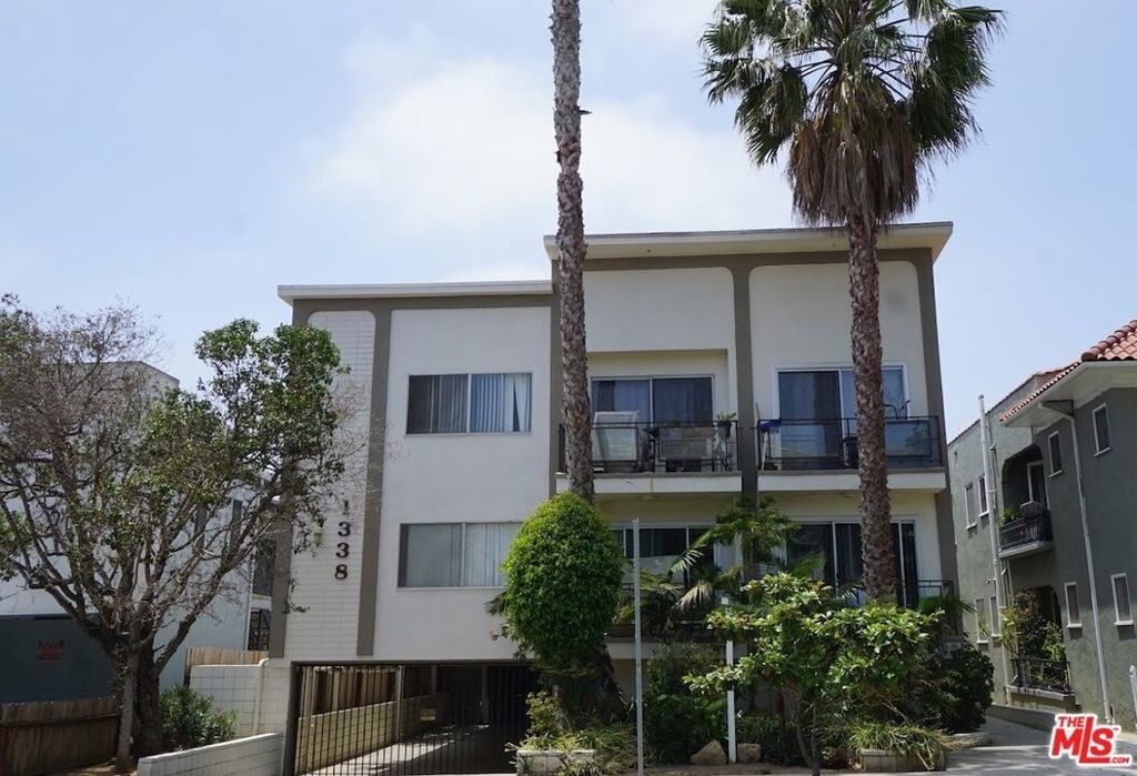 1338 14th Street - Photo 1