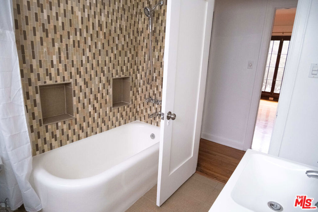 5114 Edgewood Place - Photo 13