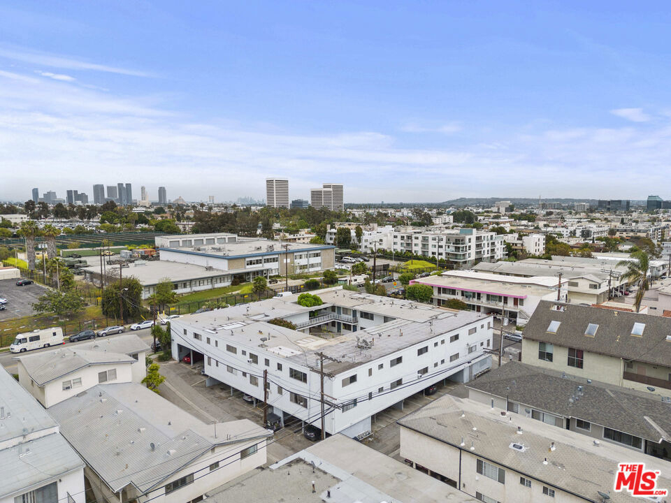 1295 Federal Avenue - Photo 4