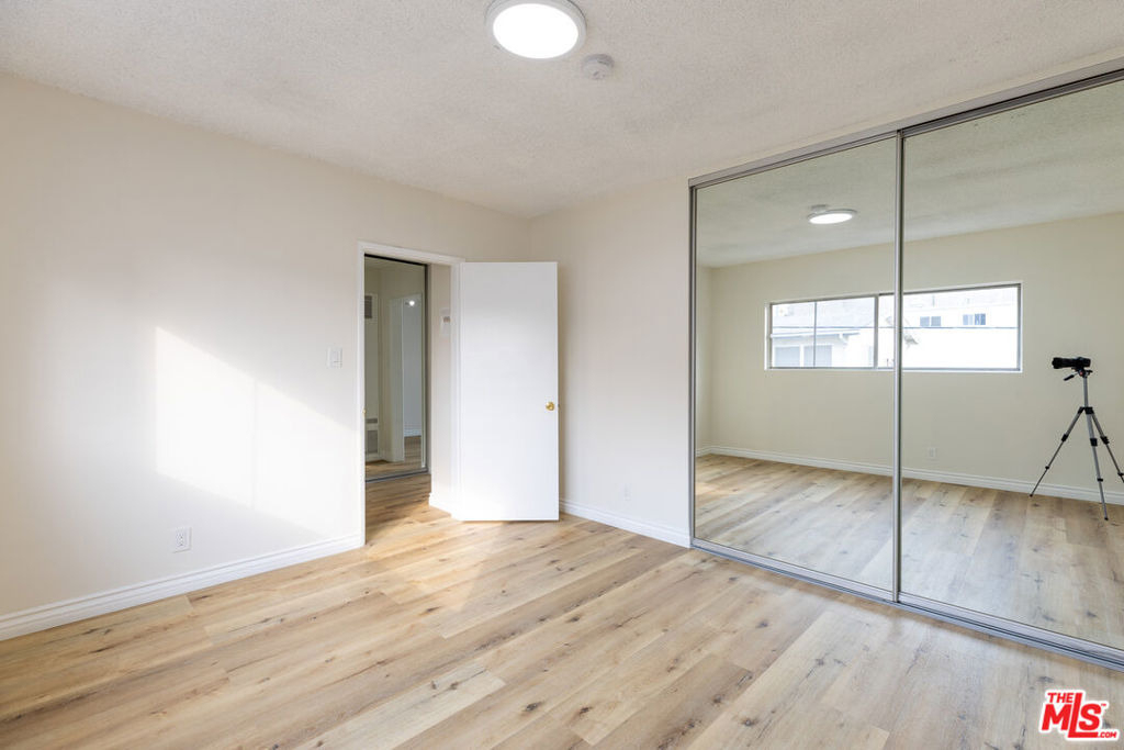 1295 Federal Avenue - Photo 13