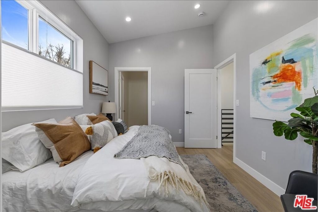 5413 1/2 Homeside Avenue - Photo 8