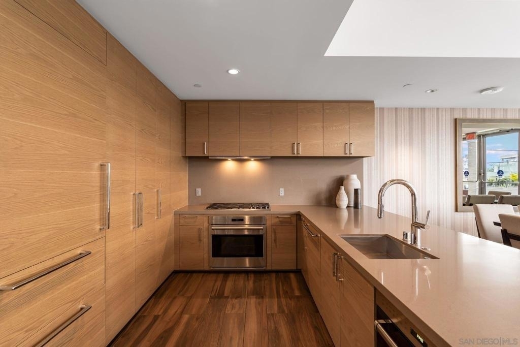 888 W E Street - Photo 38