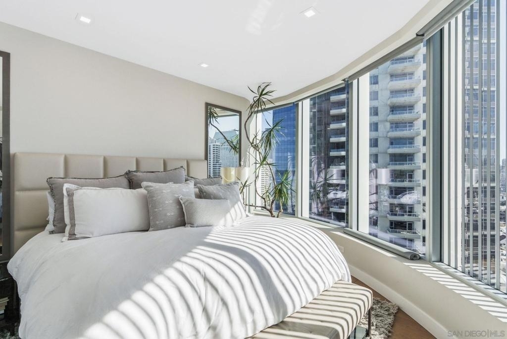 888 W E Street - Photo 21