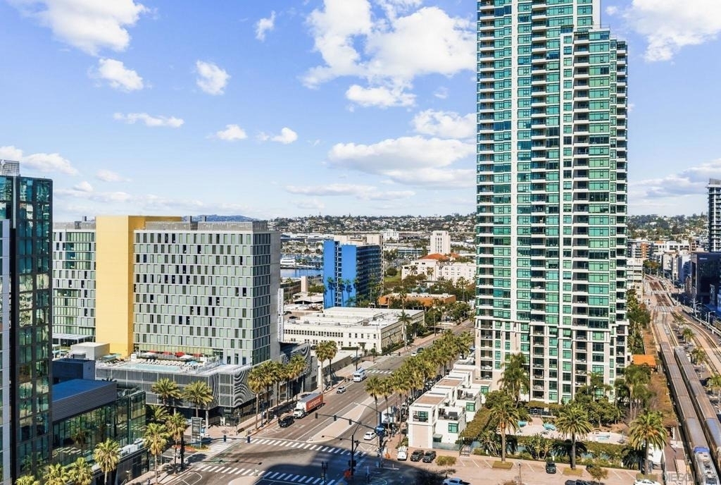 888 W E Street - Photo 15