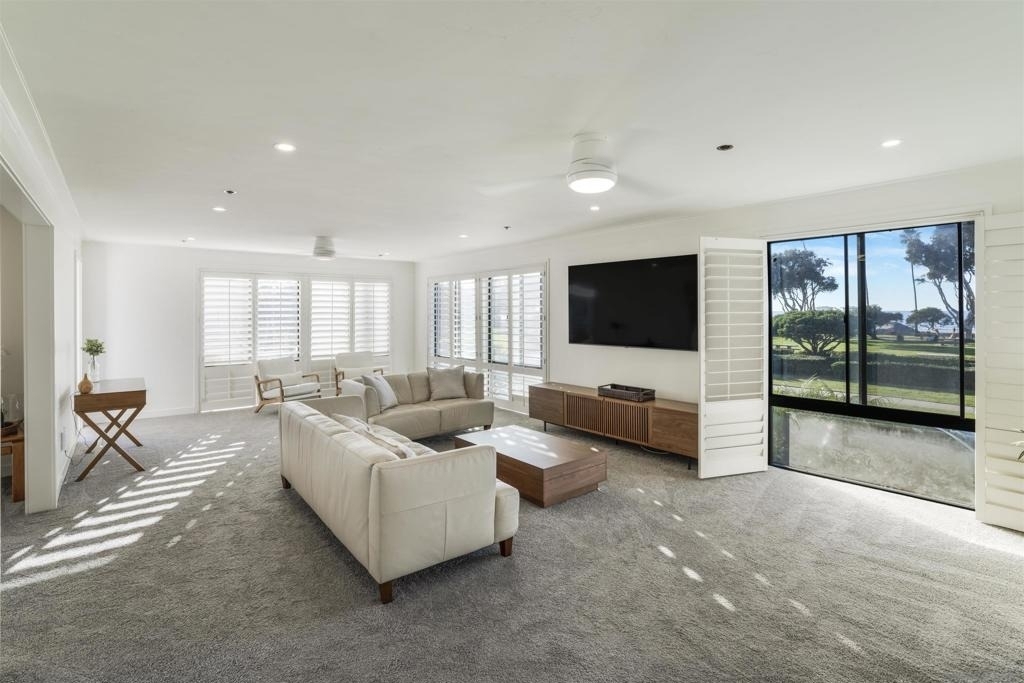 8263 Camino Del Oro - Photo 4