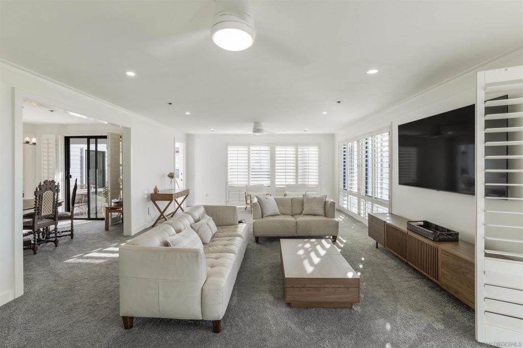 8263 Camino Del Oro - Photo 5