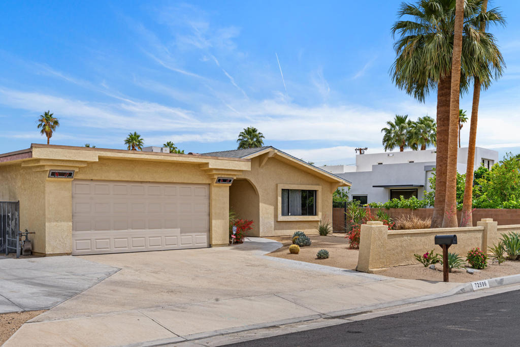 72596 Beavertail Street - Photo 2