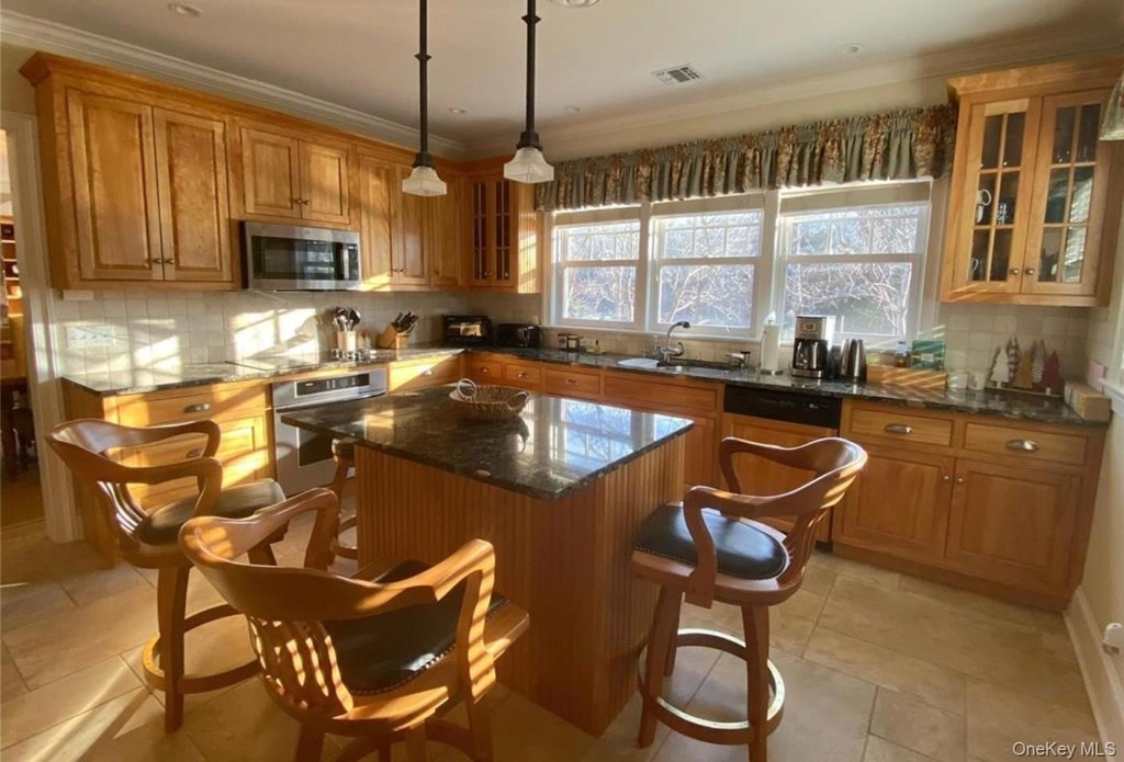 190 Jackson Landing - Photo 6