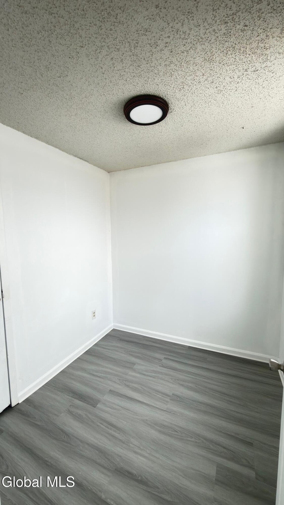 3134 6th Avenue - Photo 9