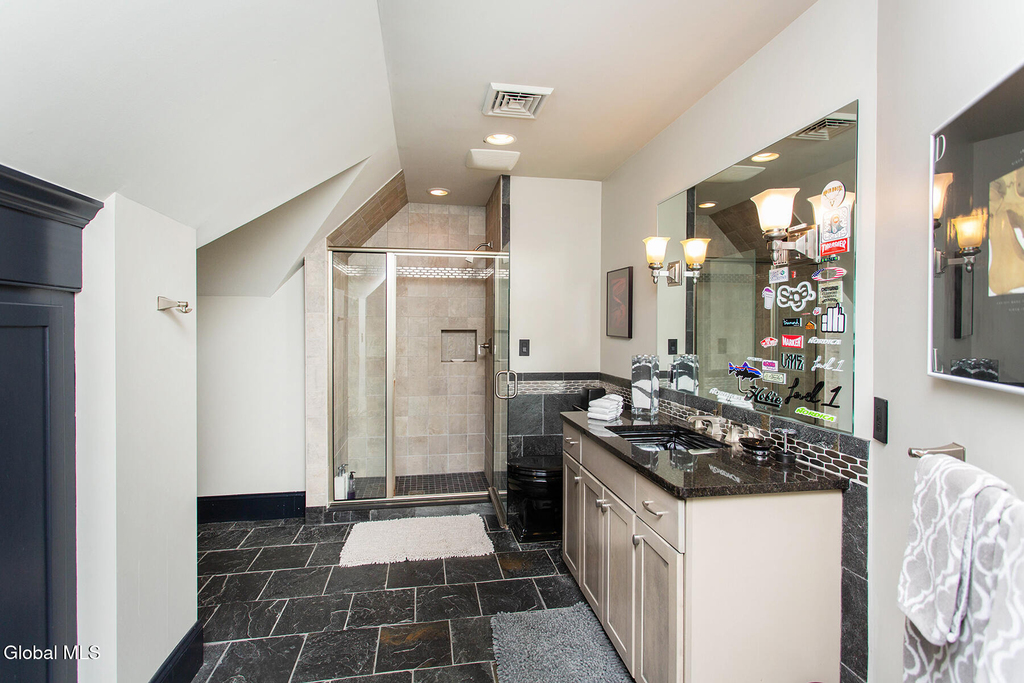 106 Greenfield Avenue - Photo 50