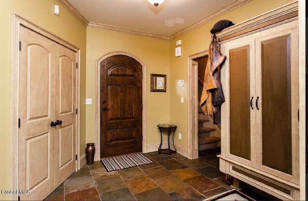 106 Greenfield Avenue - Photo 33