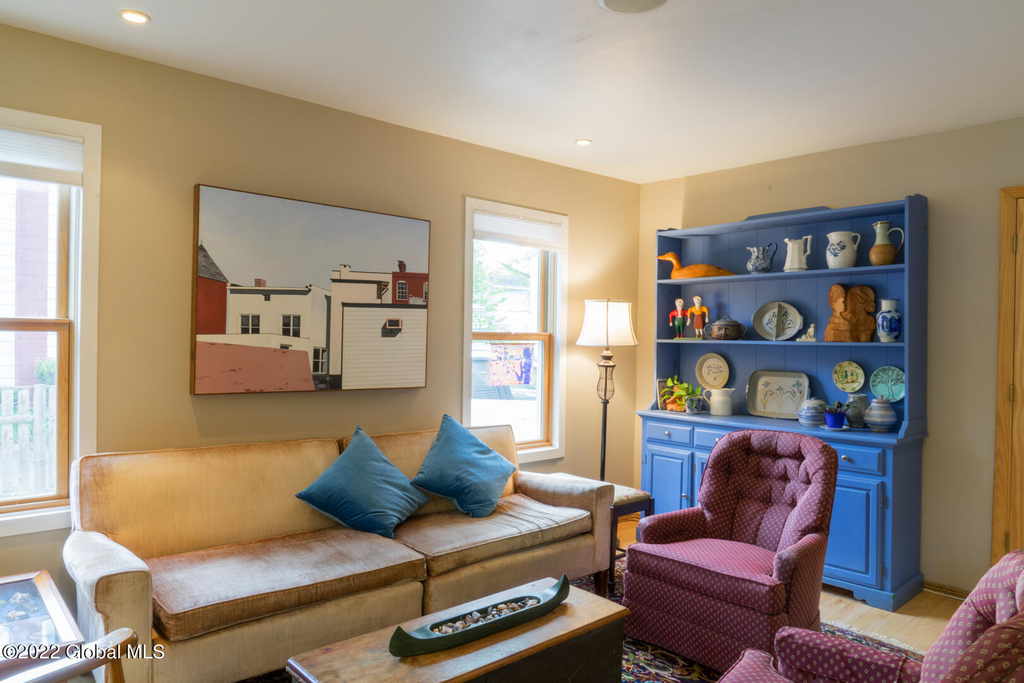 201 Lake Avenue - Photo 14