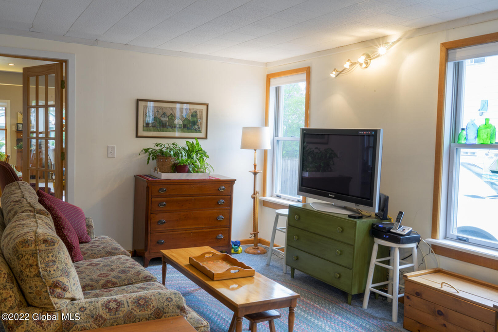 201 Lake Avenue - Photo 13