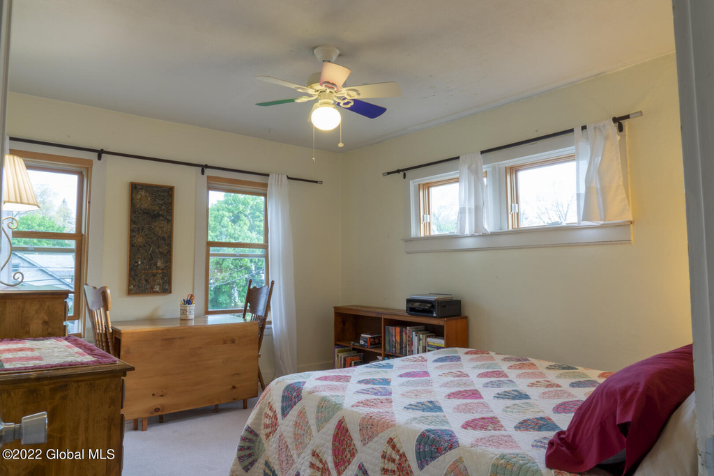 201 Lake Avenue - Photo 23