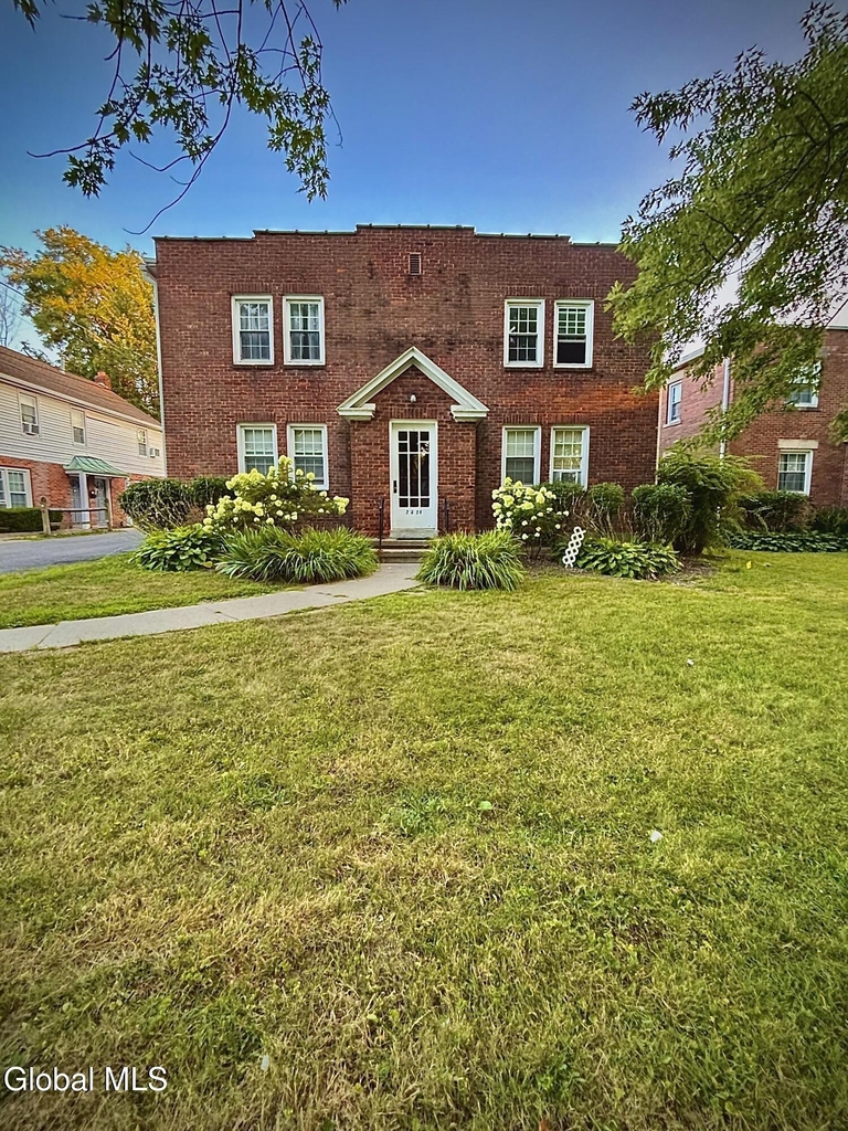 2224 Crescent Road - Photo 0