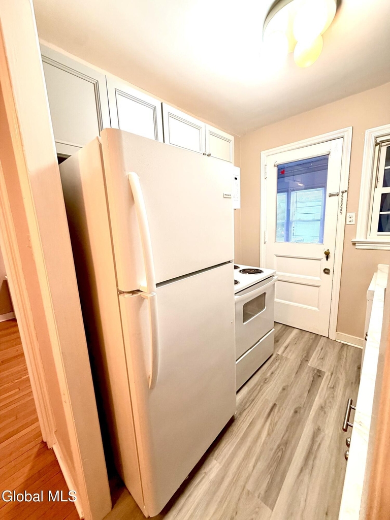 2224 Crescent Road - Photo 3