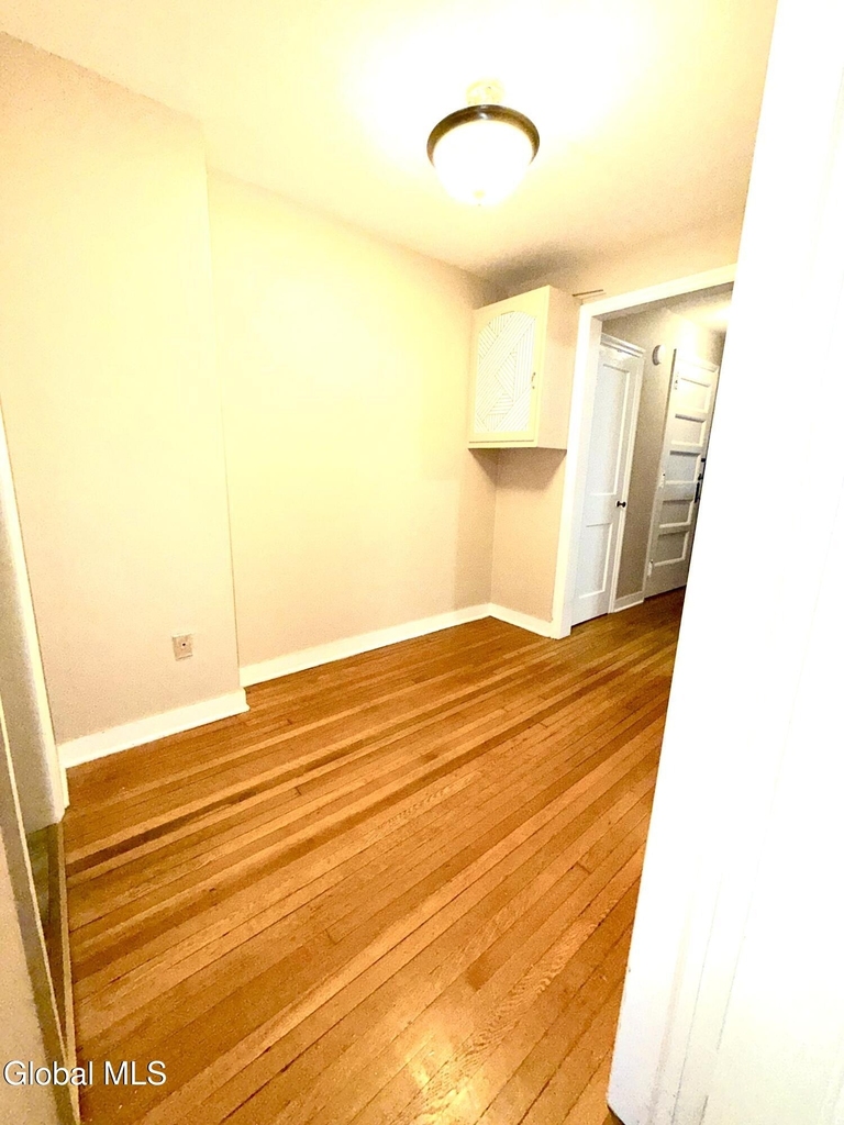 2224 Crescent Road - Photo 7