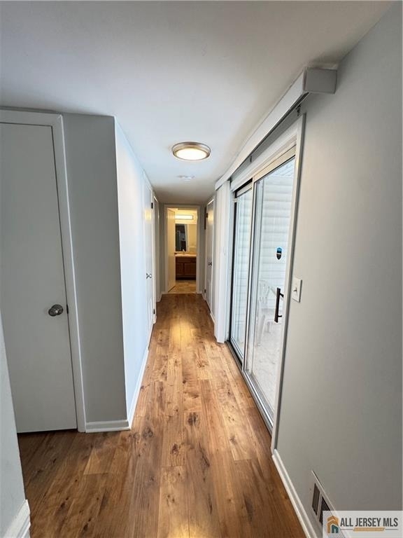 15 Hanover Square - Photo 18