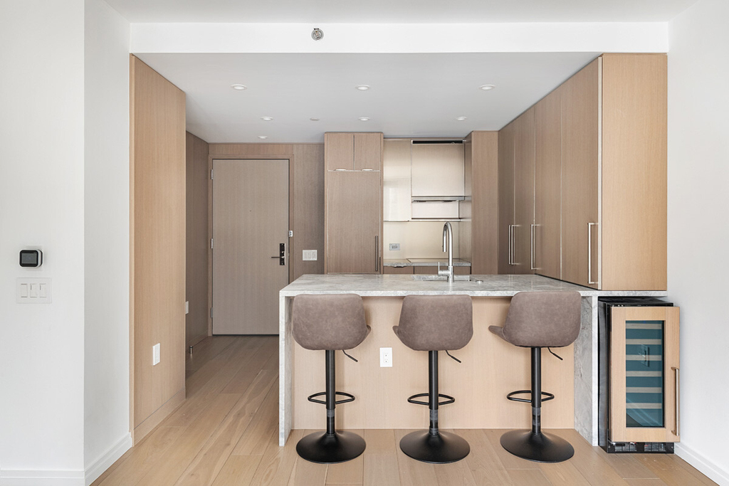 111 W 56th Street - Photo 1
