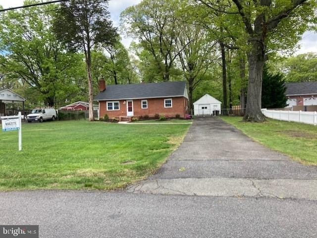 6438 Windham Avenue - Photo 0