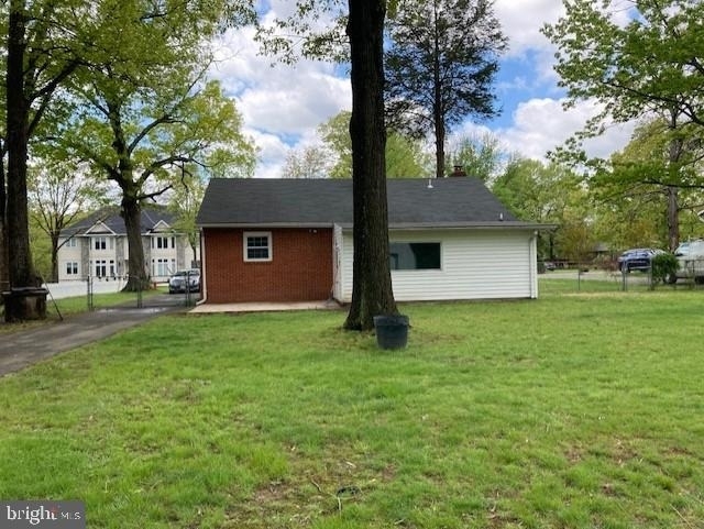 6438 Windham Avenue - Photo 17