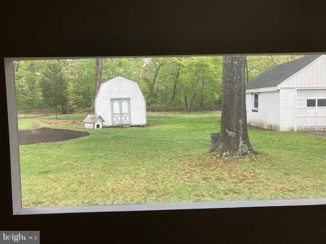 6438 Windham Avenue - Photo 15