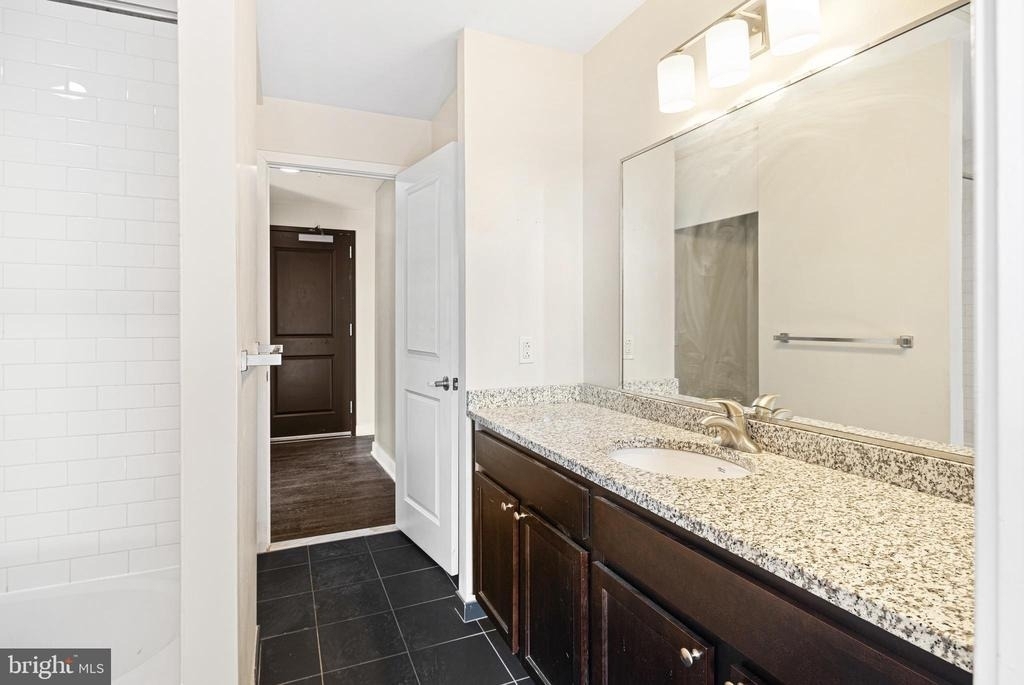 523 N Broad Street - Photo 11