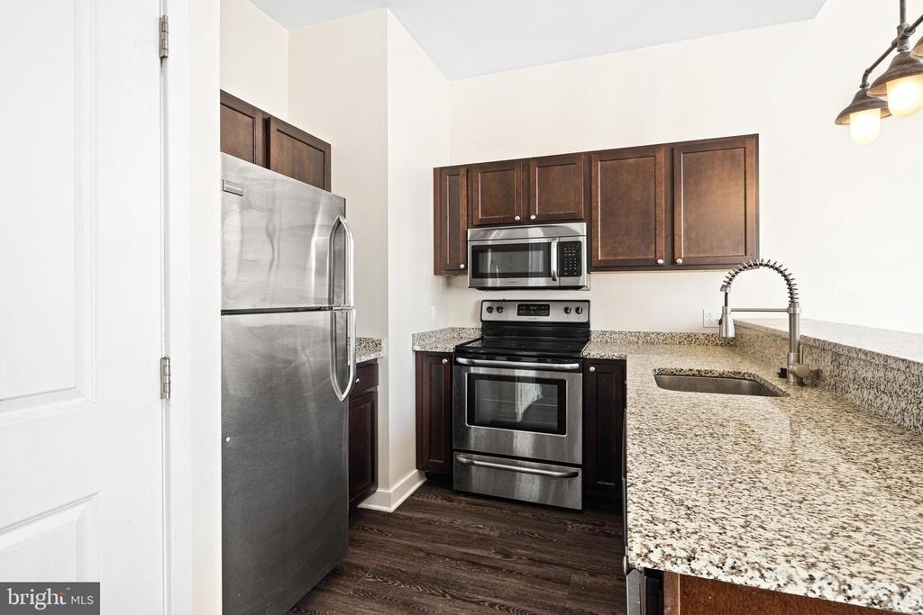 523 N Broad Street - Photo 7