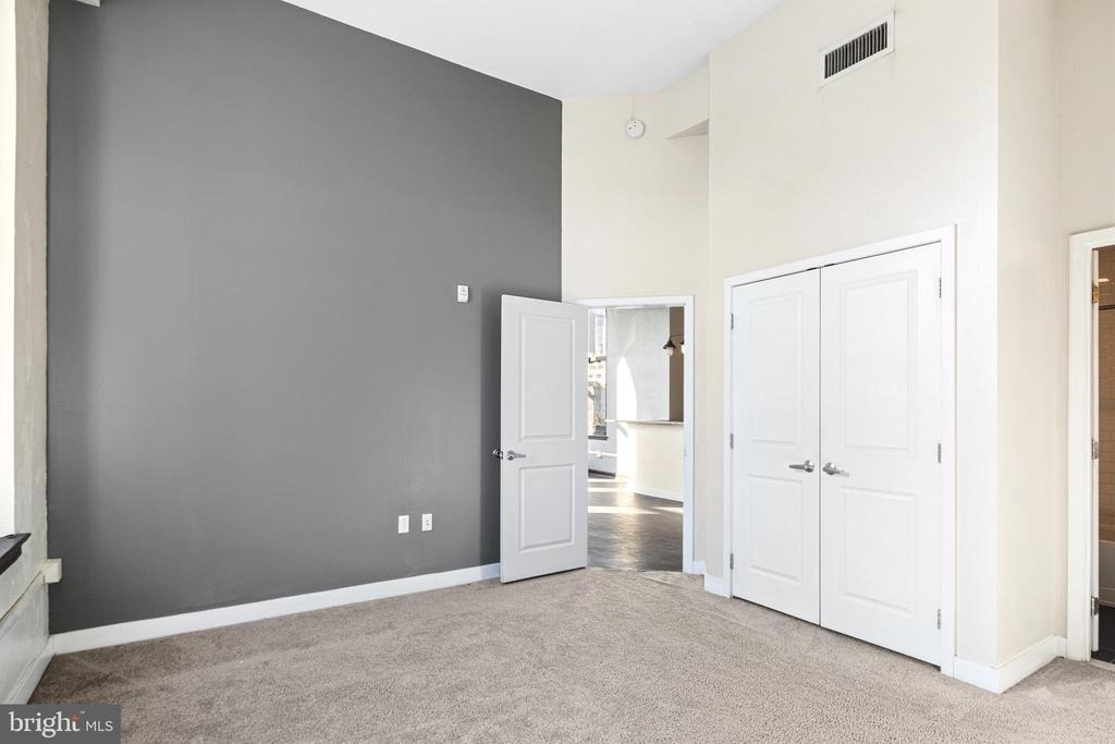 523 N Broad Street - Photo 13