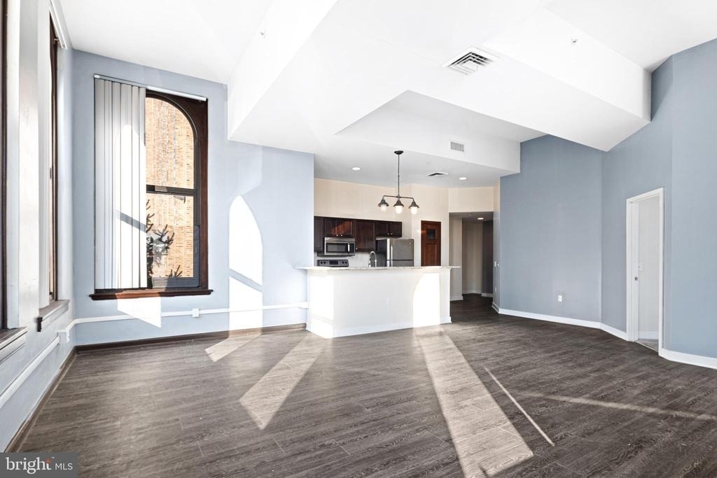 523 N Broad Street - Photo 14