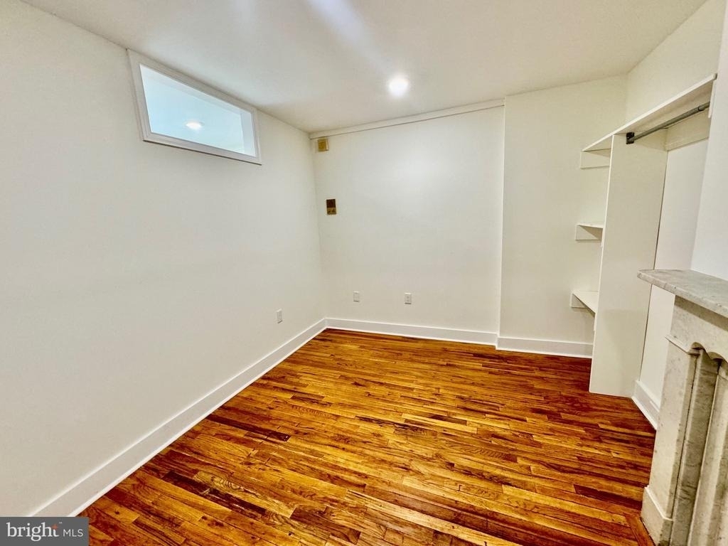 2148 Green Street - Photo 18