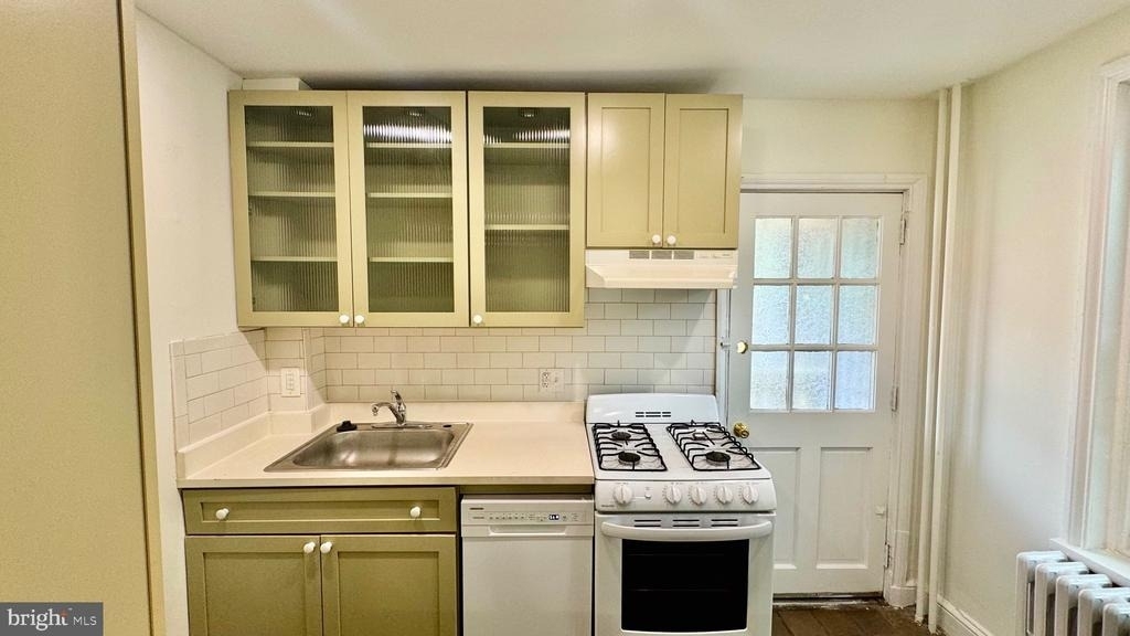 2148 Green Street - Photo 21