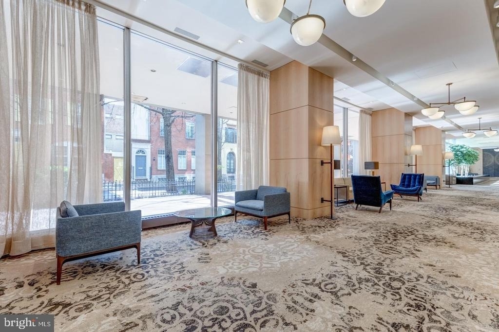 224 W Rittenhouse Square - Photo 4