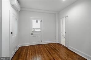537 S Walnut Street - Photo 4
