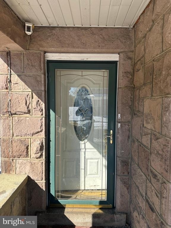 23 S Dean Avenue - Photo 1