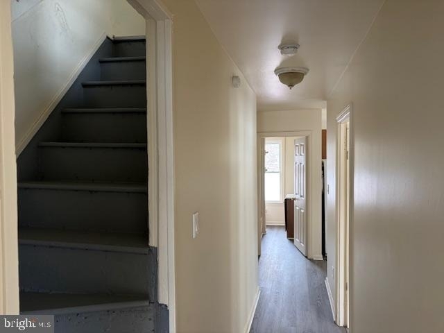 110 W Main Street - Photo 5