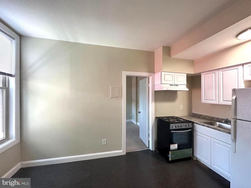 64 W Antietam Street - Photo 6