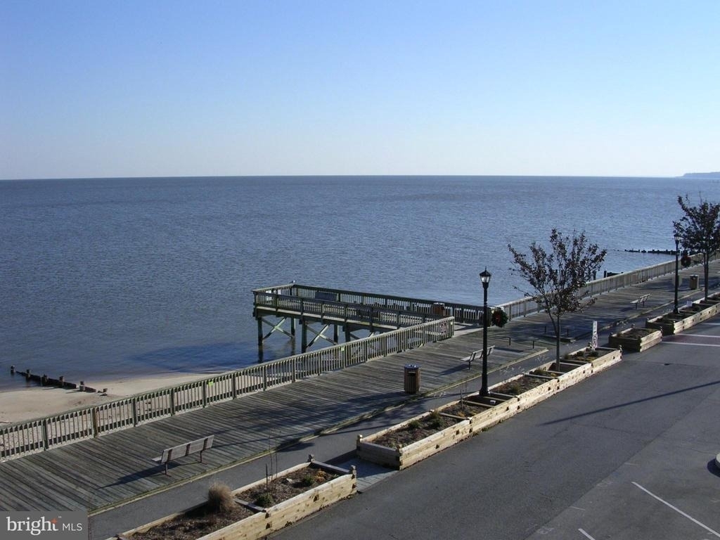 9000 Bay Avenue - Photo 2