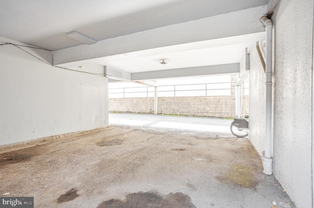 5235 Crowson Avenue - Photo 38