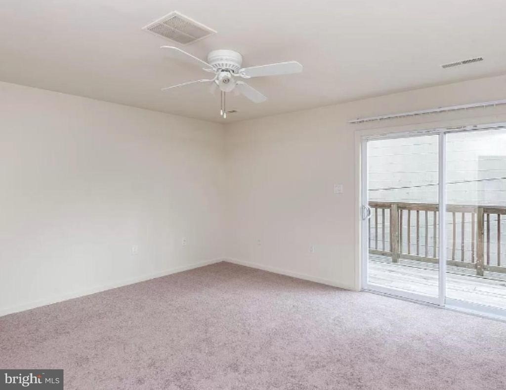 5235 Crowson Avenue - Photo 4