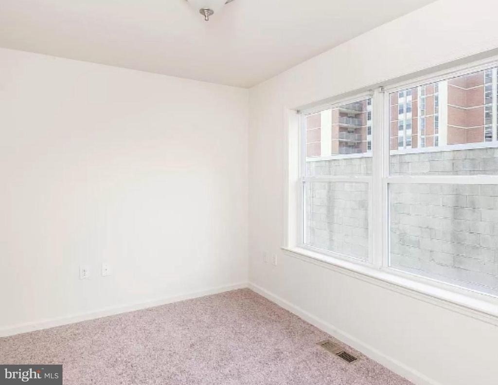 5235 Crowson Avenue - Photo 25
