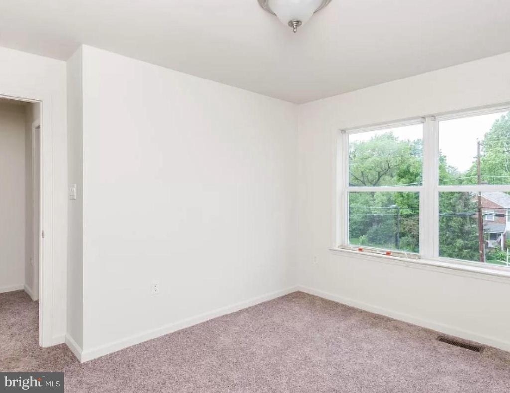 5235 Crowson Avenue - Photo 22