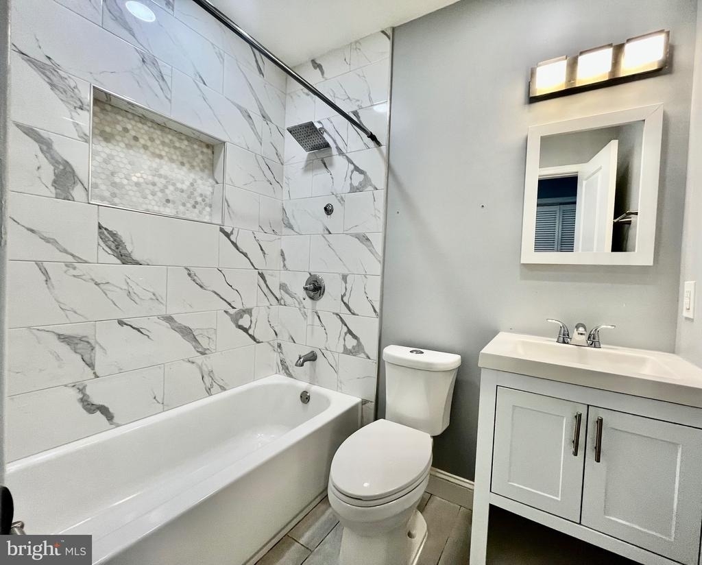 1222 Missouri Avenue Nw - Photo 3