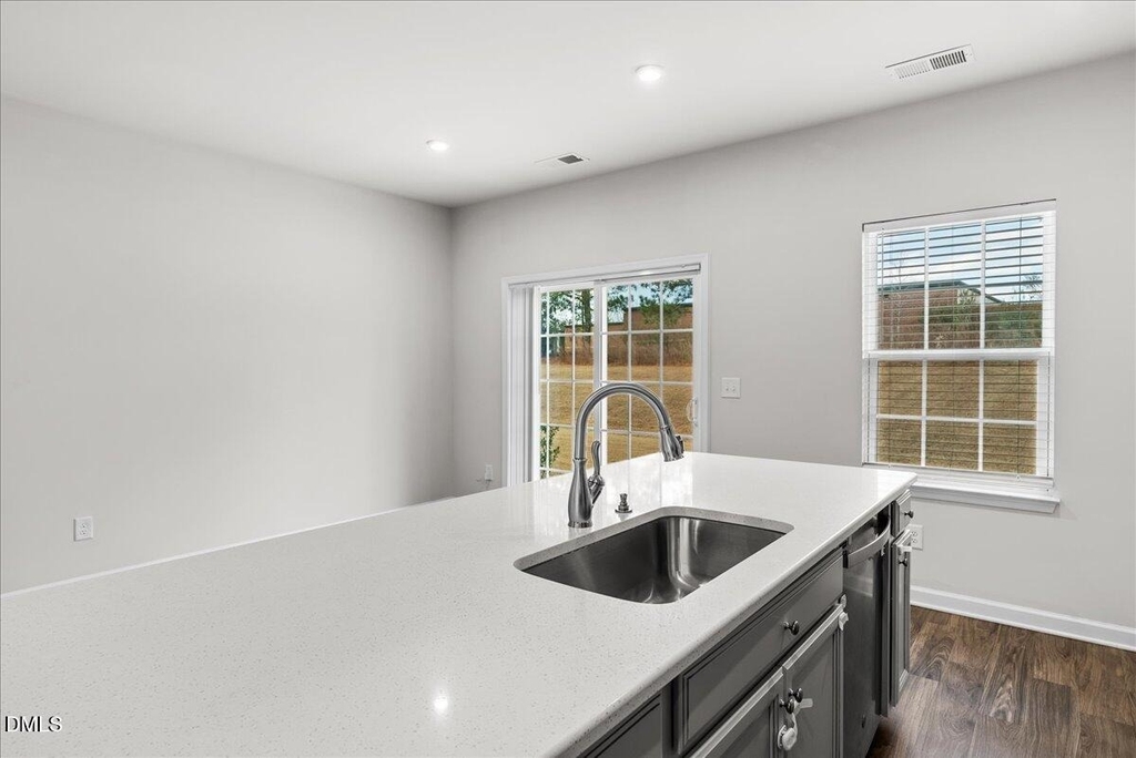 8725 Red Canyon Way - Photo 16