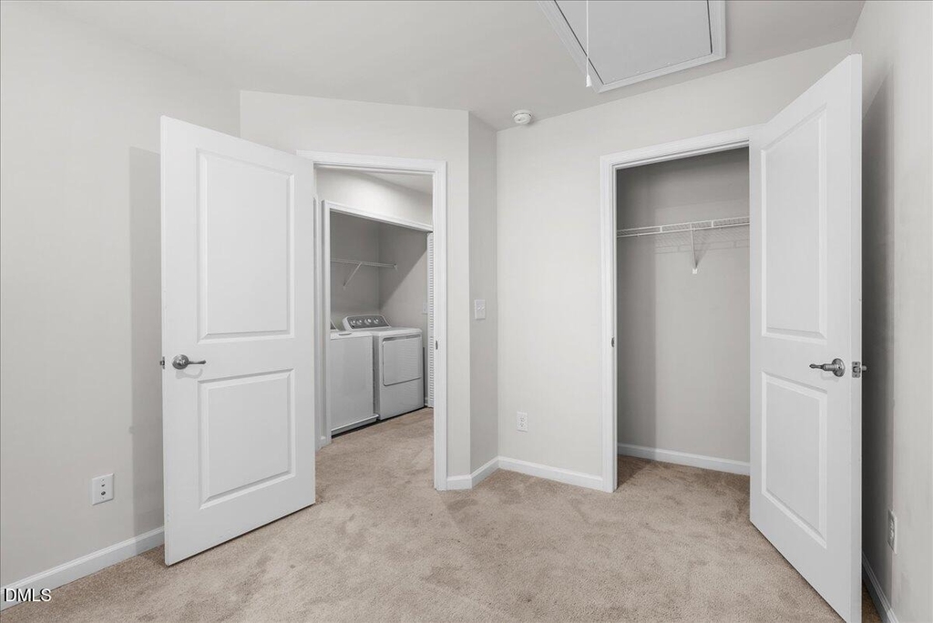 8725 Red Canyon Way - Photo 3