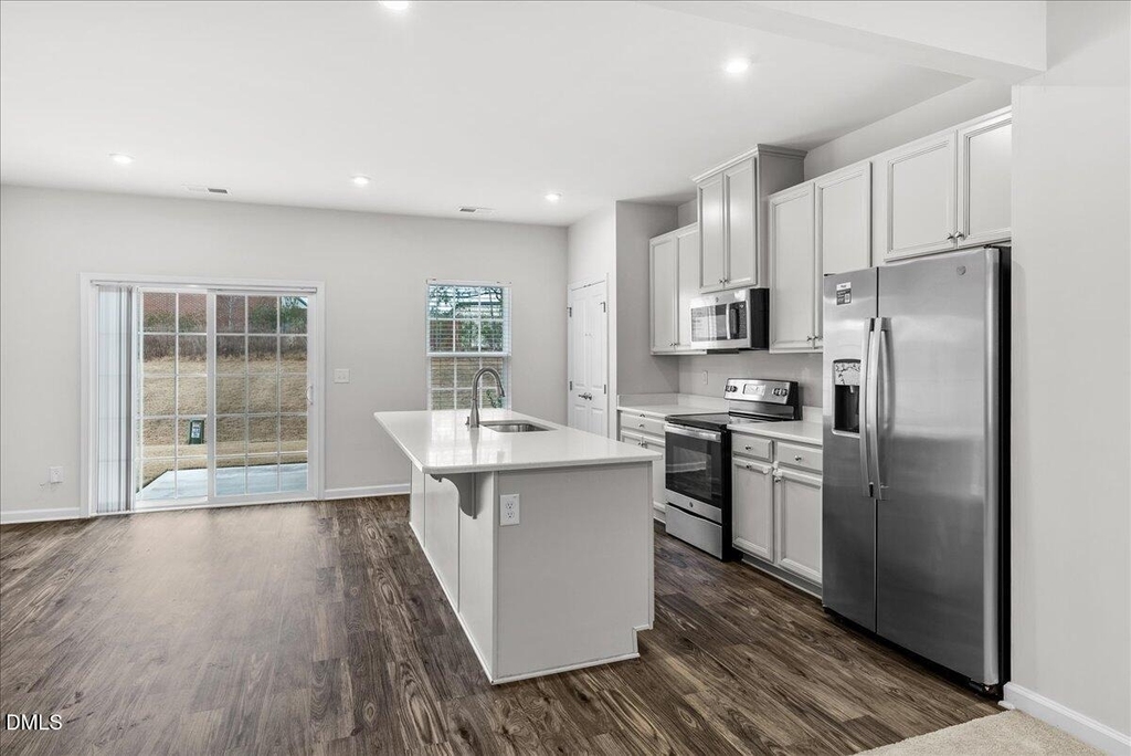 8725 Red Canyon Way - Photo 15