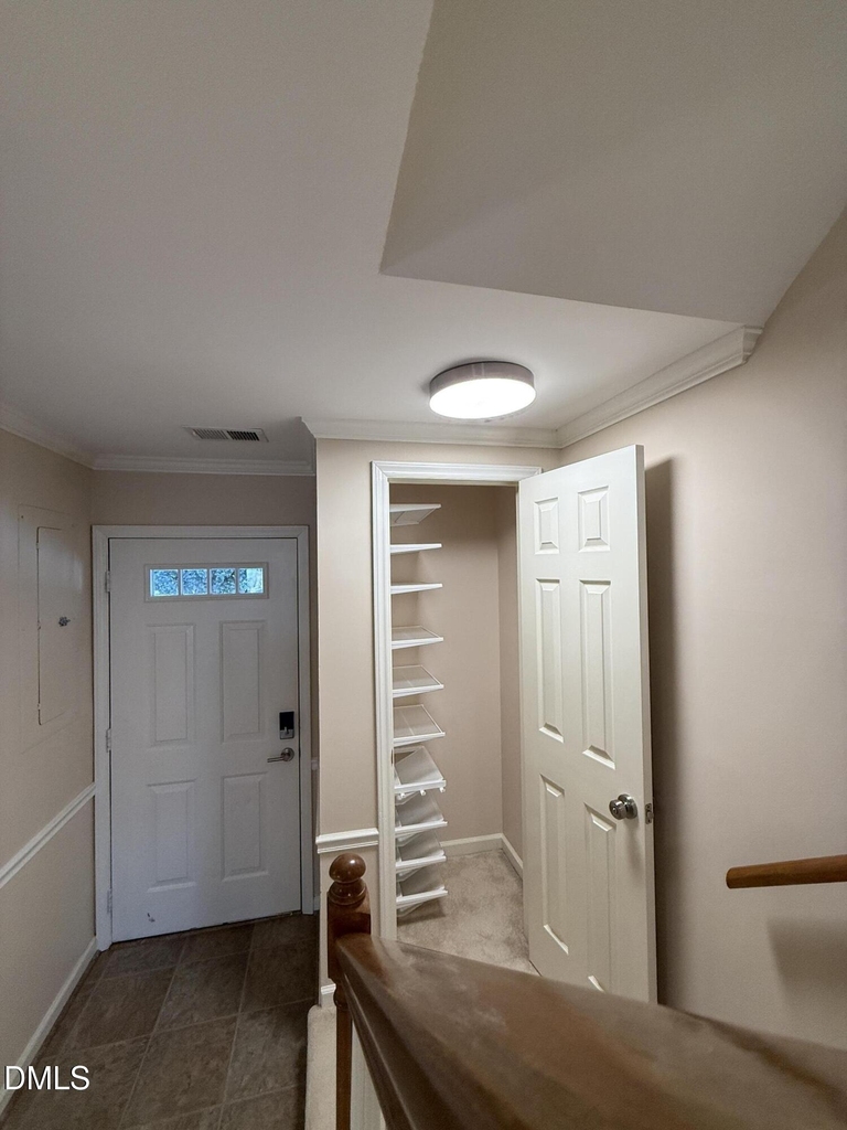 1456 Barton Place Drive - Photo 5