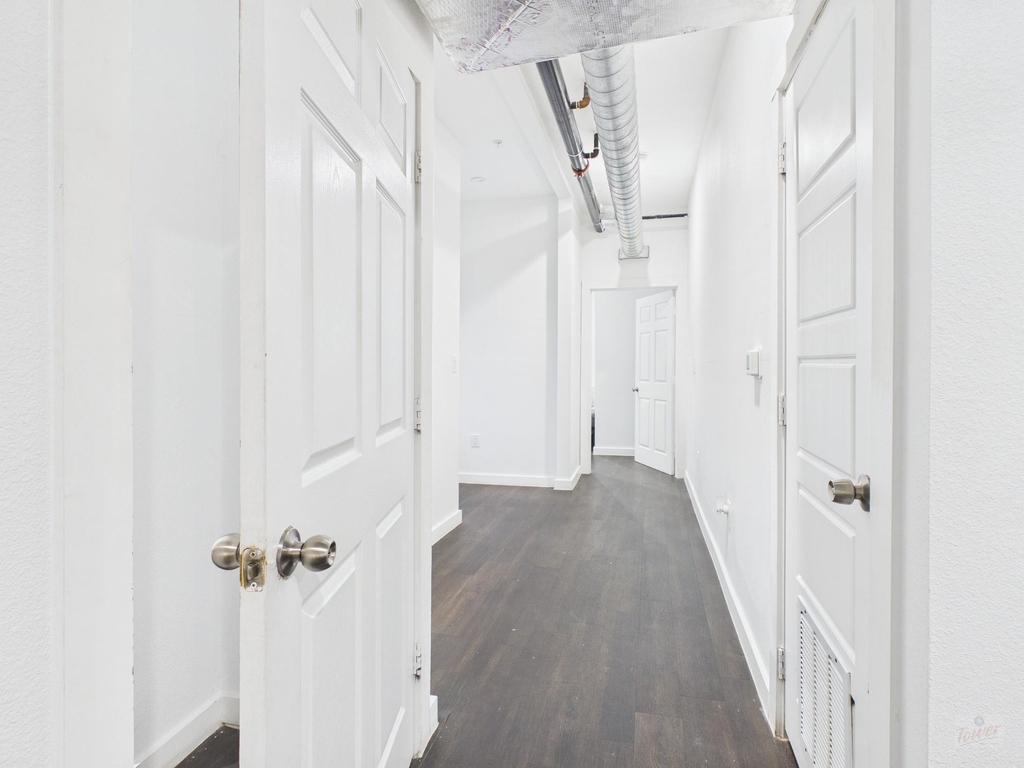 1010 W 26th St - Photo 13
