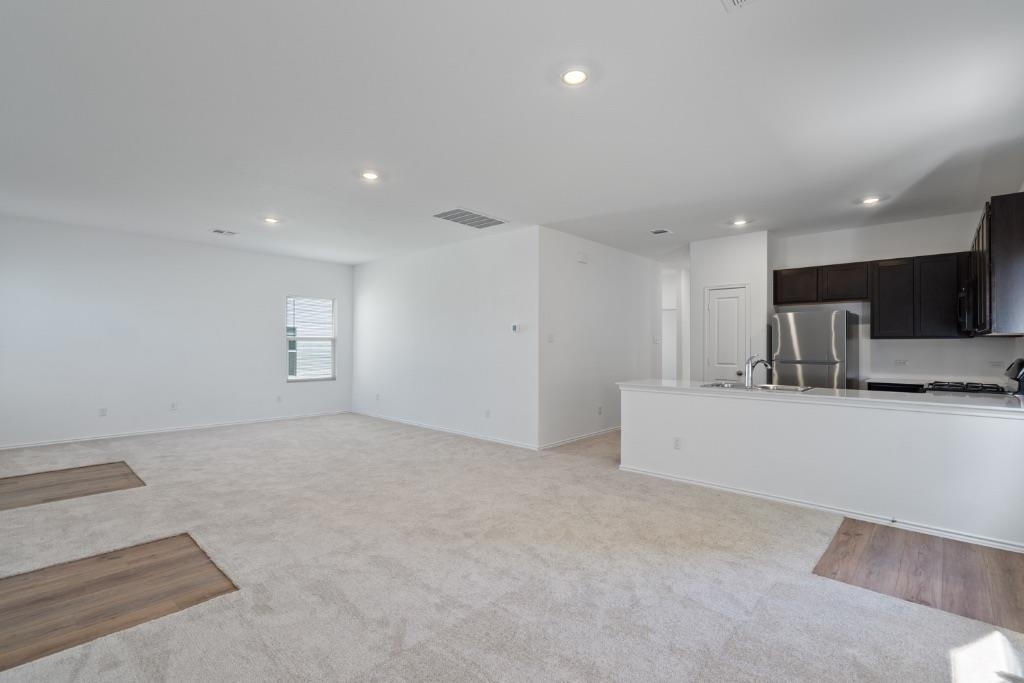 230 Gabbro Gdns - Photo 4